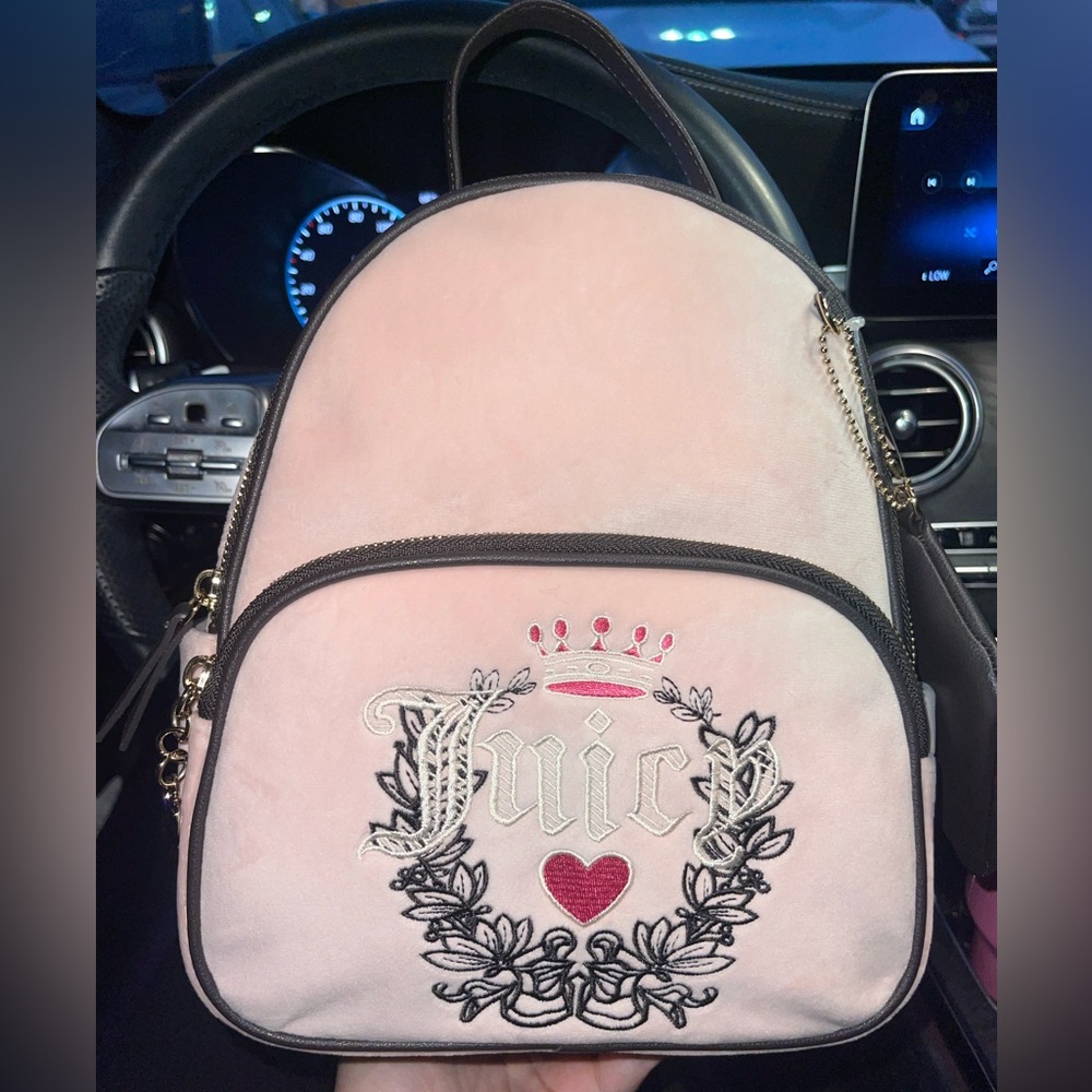 Juicy Couture mini backpack👑